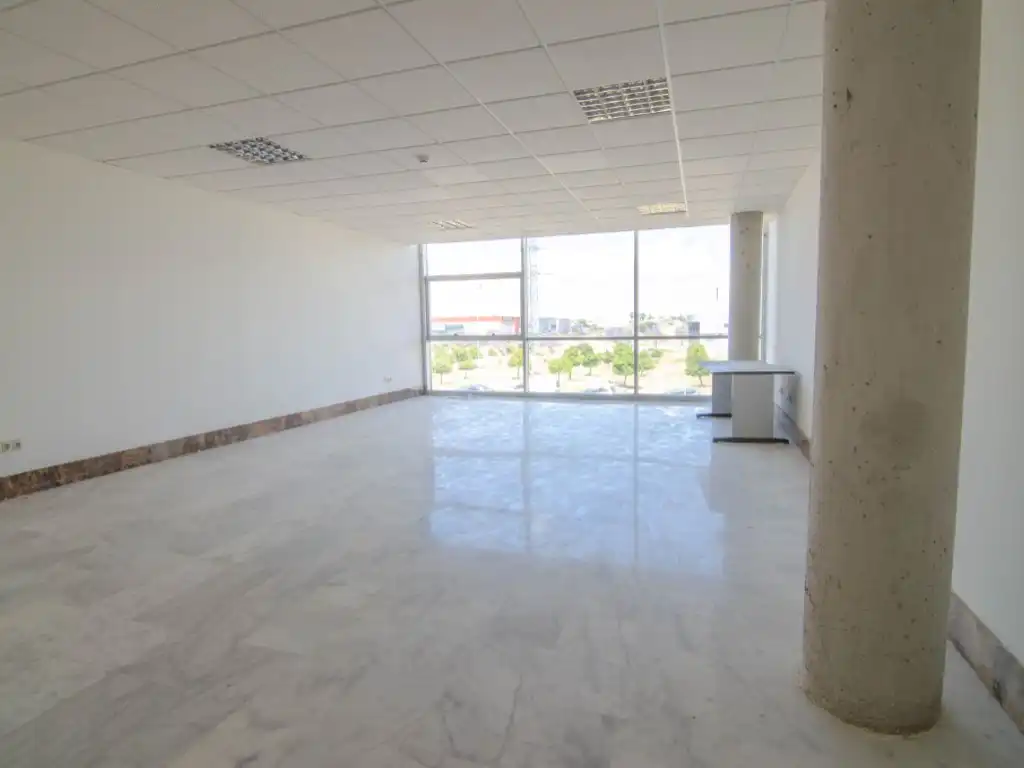 Oficina de alquiler en La Rinconada