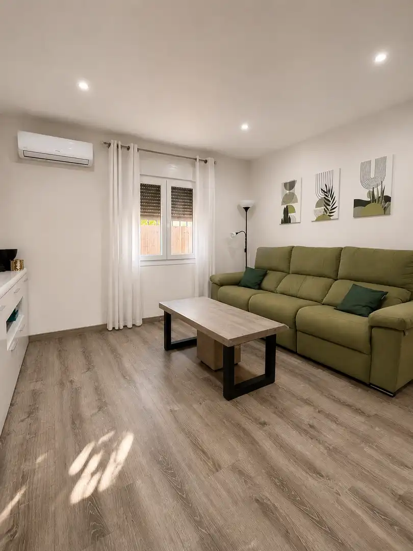 Sala d'estar de Pis en venda en Málaga amb Aire condicionat, Calefacció i Jardí privat