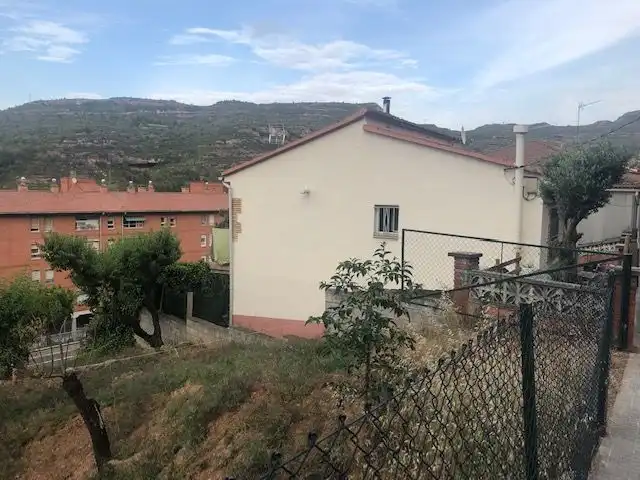 Wohnbaugrundstück zum Verkauf in Carrer Avet, imagen 3