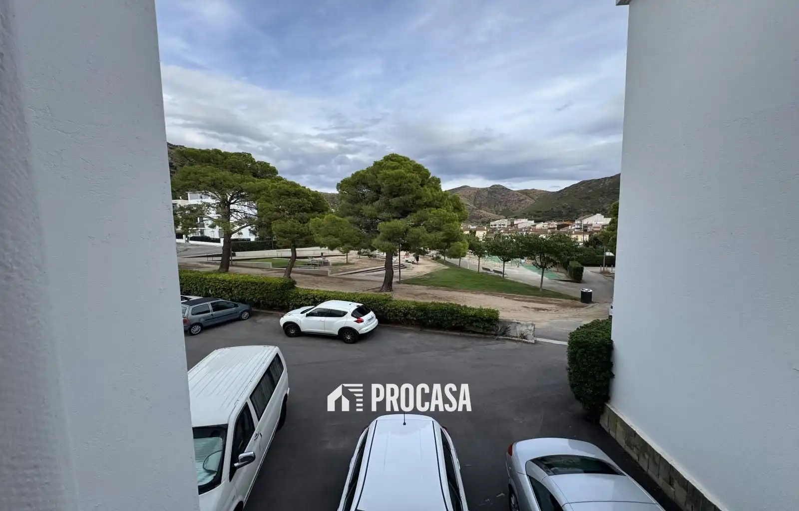 Aparcament de Pis en venda en Roses amb Aire condicionat, Calefacció i Terrassa