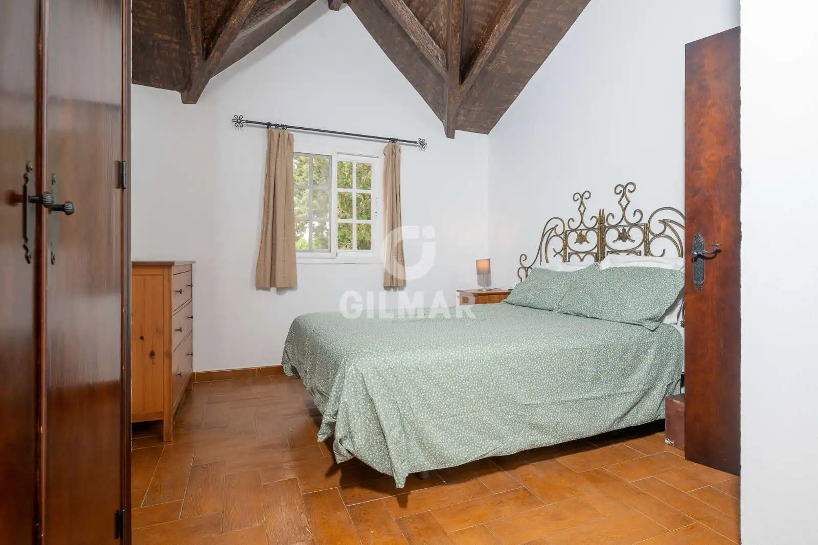 Dormitori de Casa o xalet en venda en Vejer de la Frontera amb Calefacció, Jardí privat i Piscina