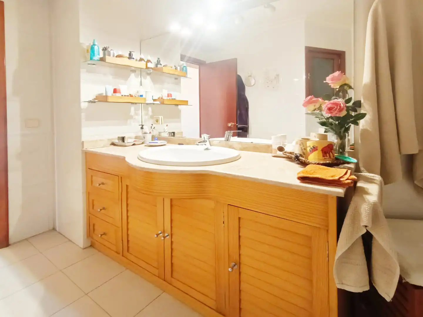 Badezimmer von Wohnung zum Verkauf in  Palma de Mallorca mit Klimaanlage, Parkett und Abstellraum