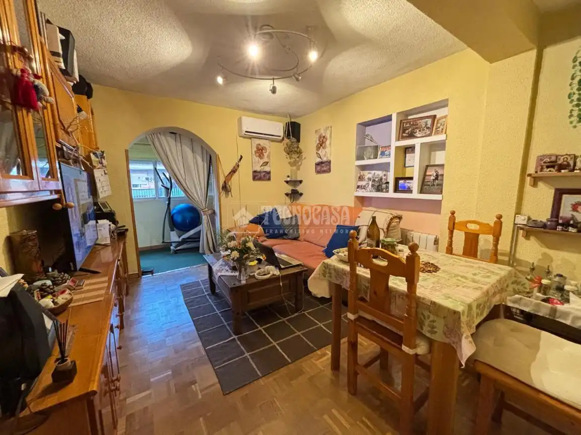 Sala de estar de Piso en venta en Madrid