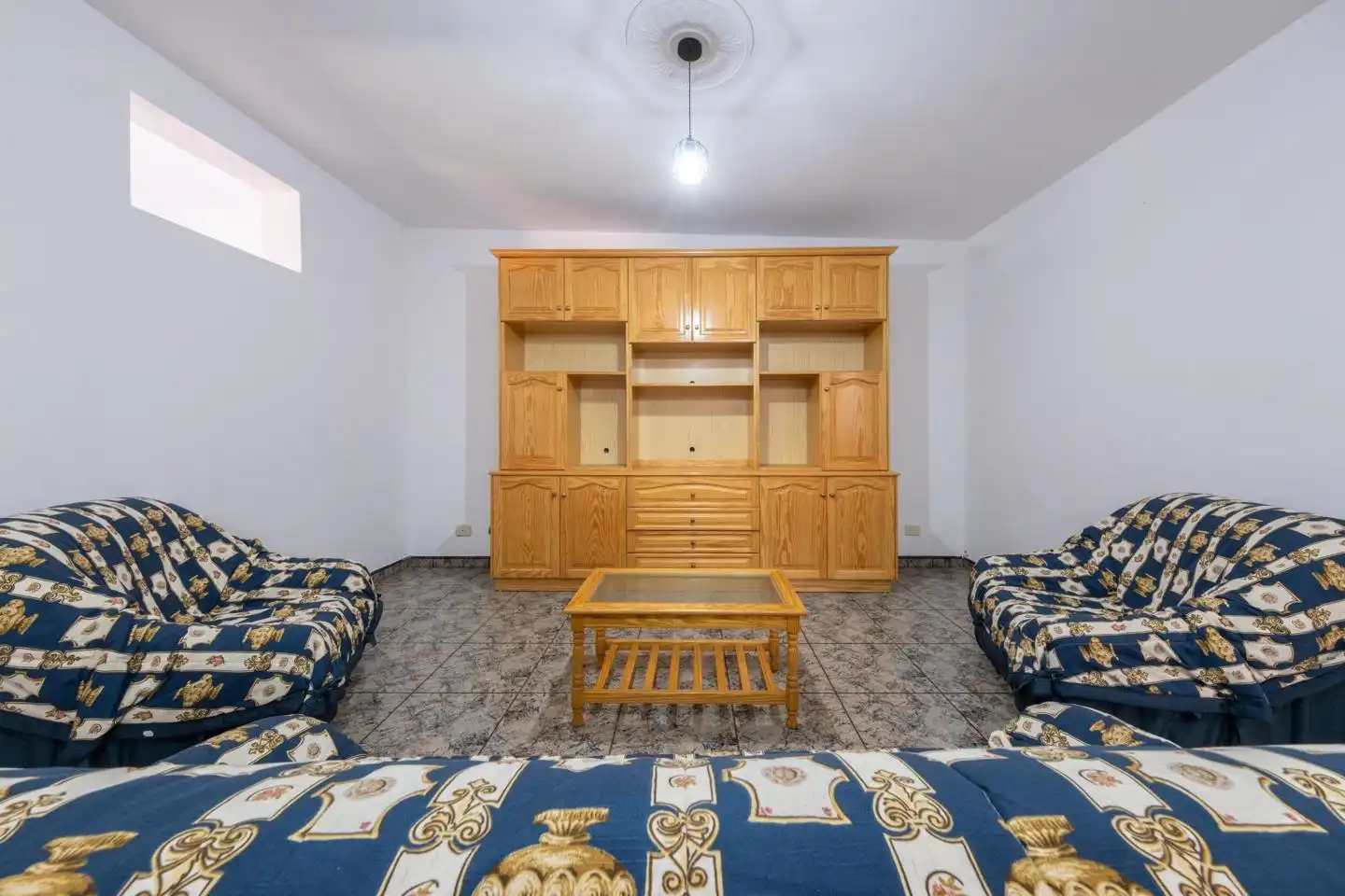 Sala de estar de Edificio en venta en Santa María de Guía de Gran Canaria