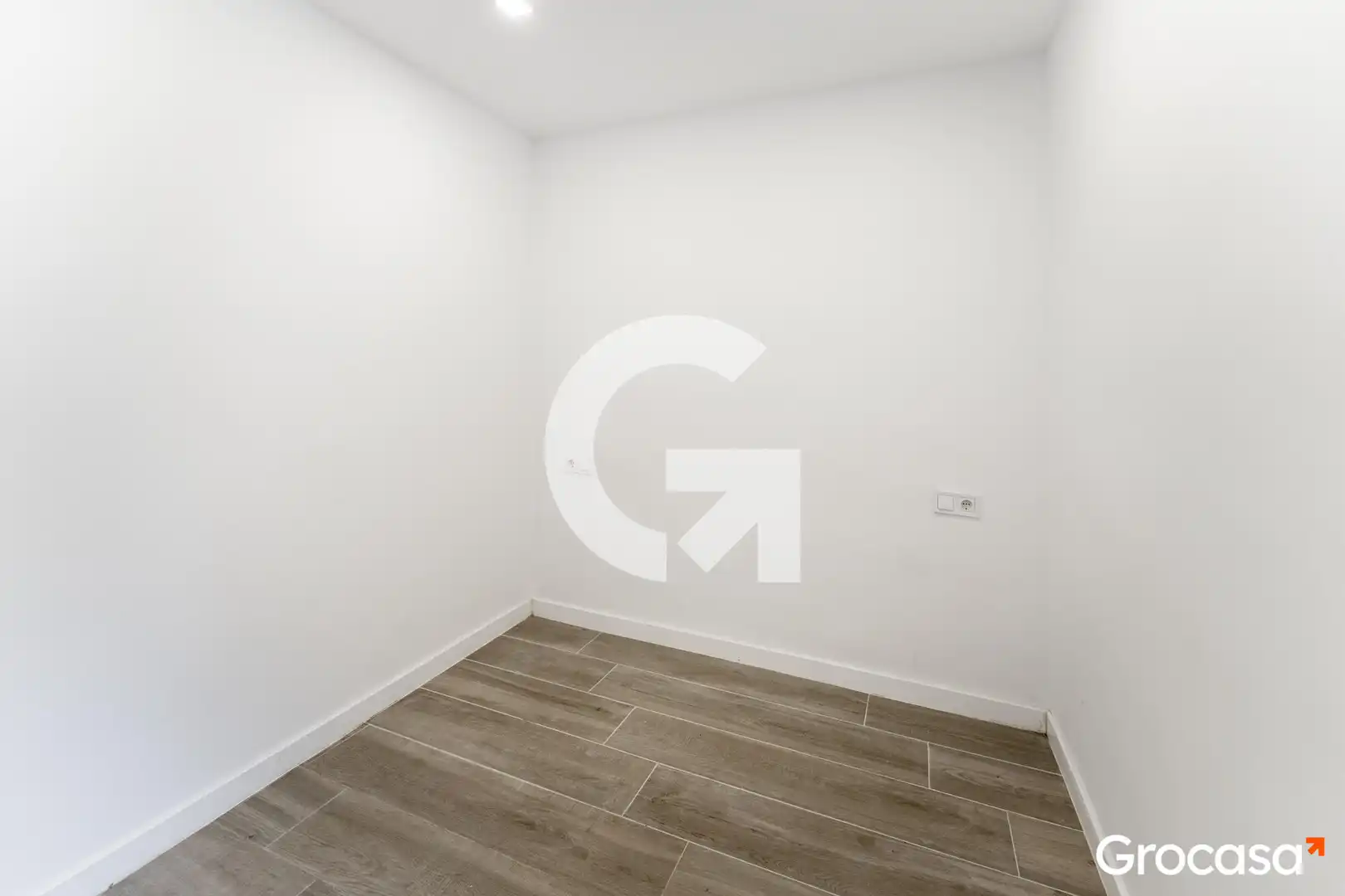 Piso en venta en L'Hospitalet de Llobregat con Aire acondicionado, Calefacción y Horno