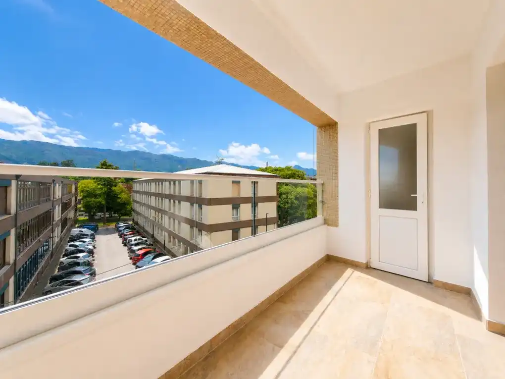 Terrassa de Pis en venda en Llanes amb Calefacció i Terrassa
