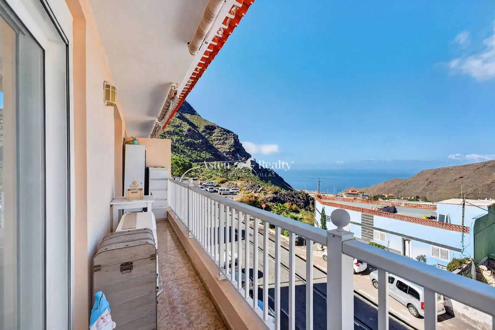 Vista exterior de Apartament en venda en Santiago del Teide amb Terrassa, Traster i Moblat