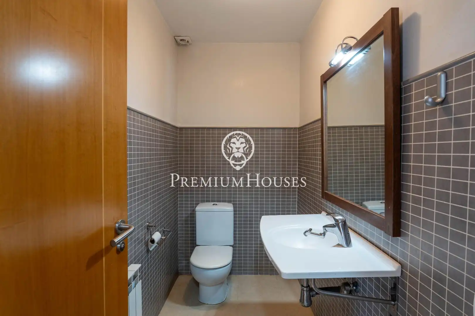 Baño de Casa o chalet en venta en El Catllar  con Aire acondicionado, Calefacción y Jardín privado
