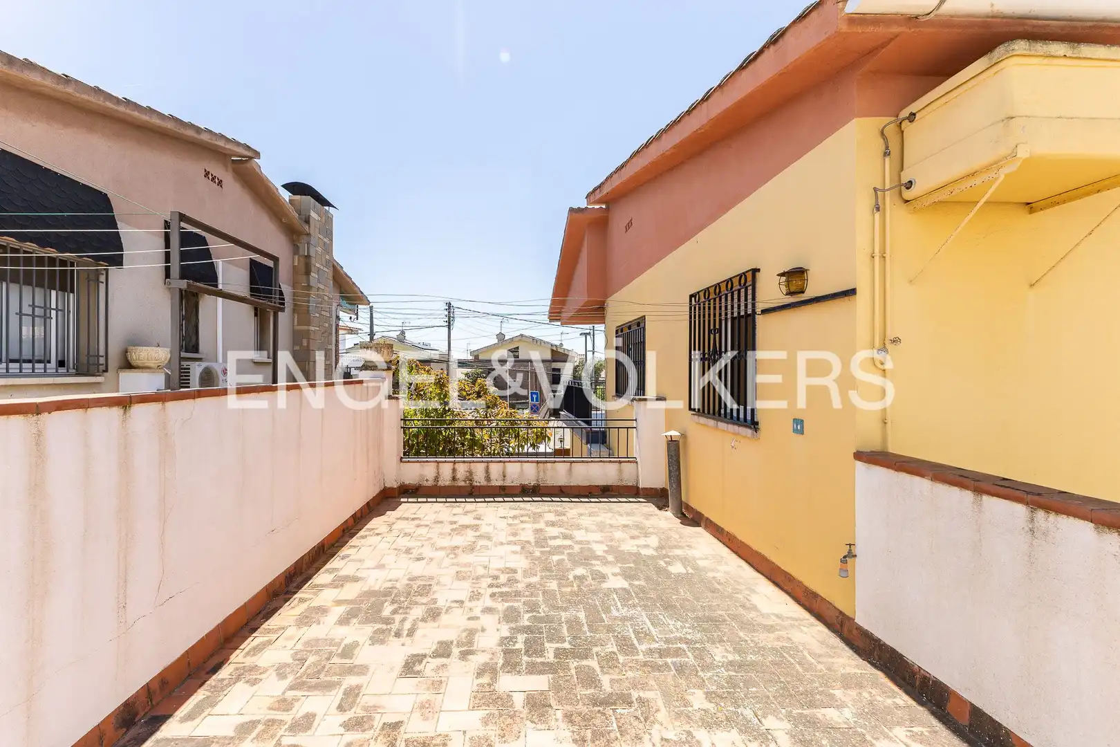 Terrassa de Casa o xalet en venda en Premià de Mar amb Aire condicionat, Calefacció i Jardí privat