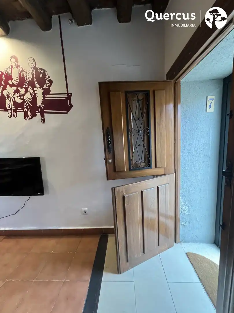 Houses for sale in Cabañas de Polendos  with Air Conditioner, Heating and Furnished