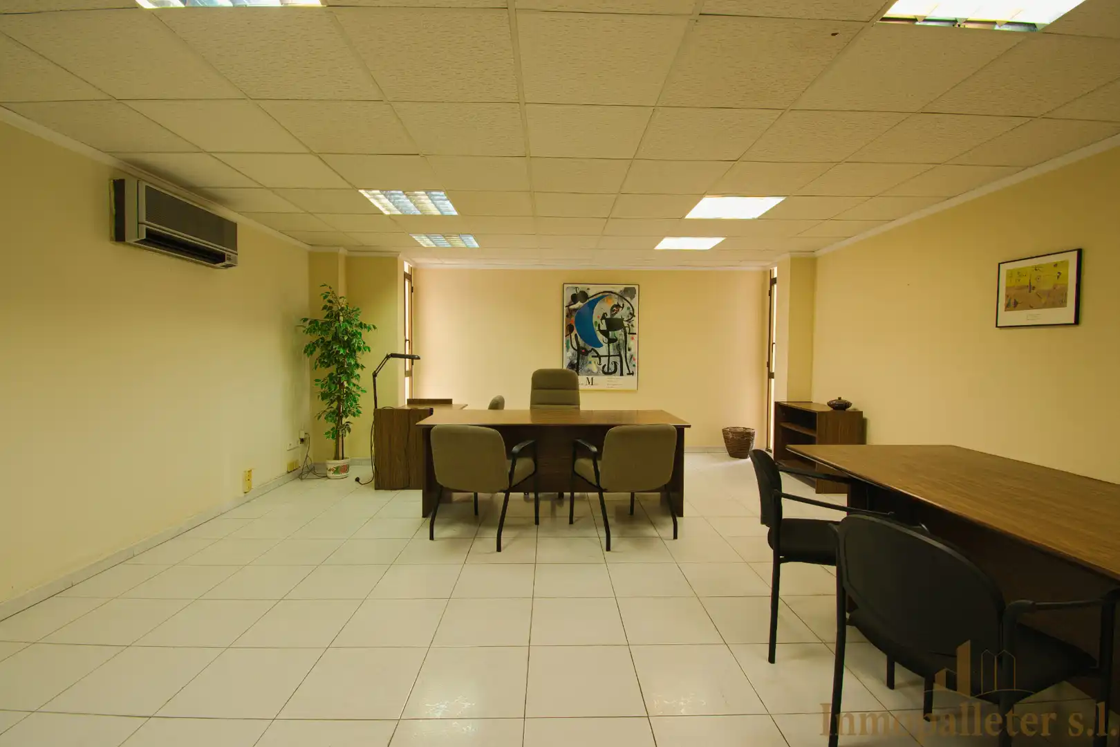 Büro zum Verkauf in Valencia mit Klimaanlage und Möbliert