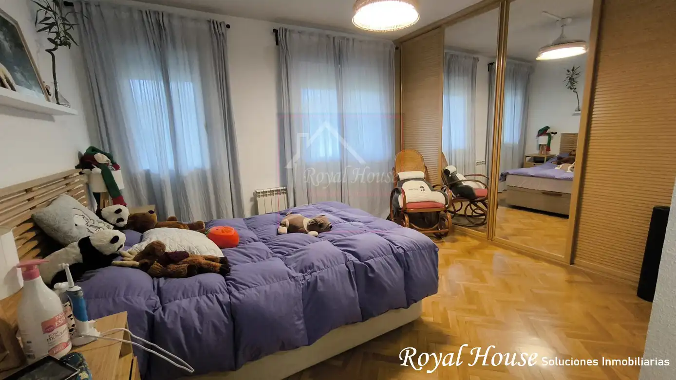 Schlafzimmer von Maisonette zum Verkauf in Collado Villalba mit Klimaanlage, Heizung und Terrasse