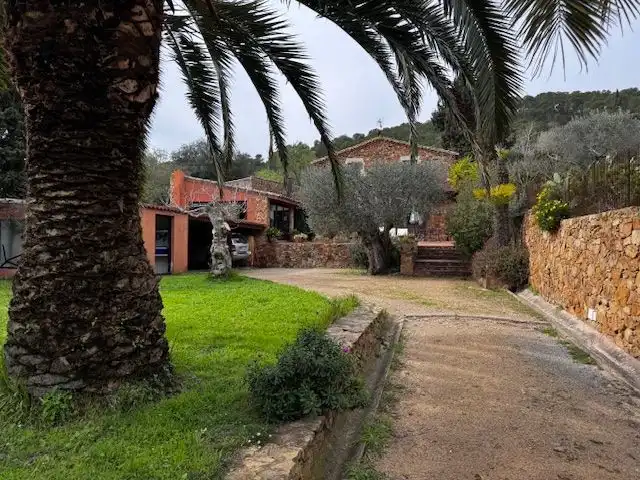 Casa rustica con giardino in vendita a Mont-ras, imagen 17