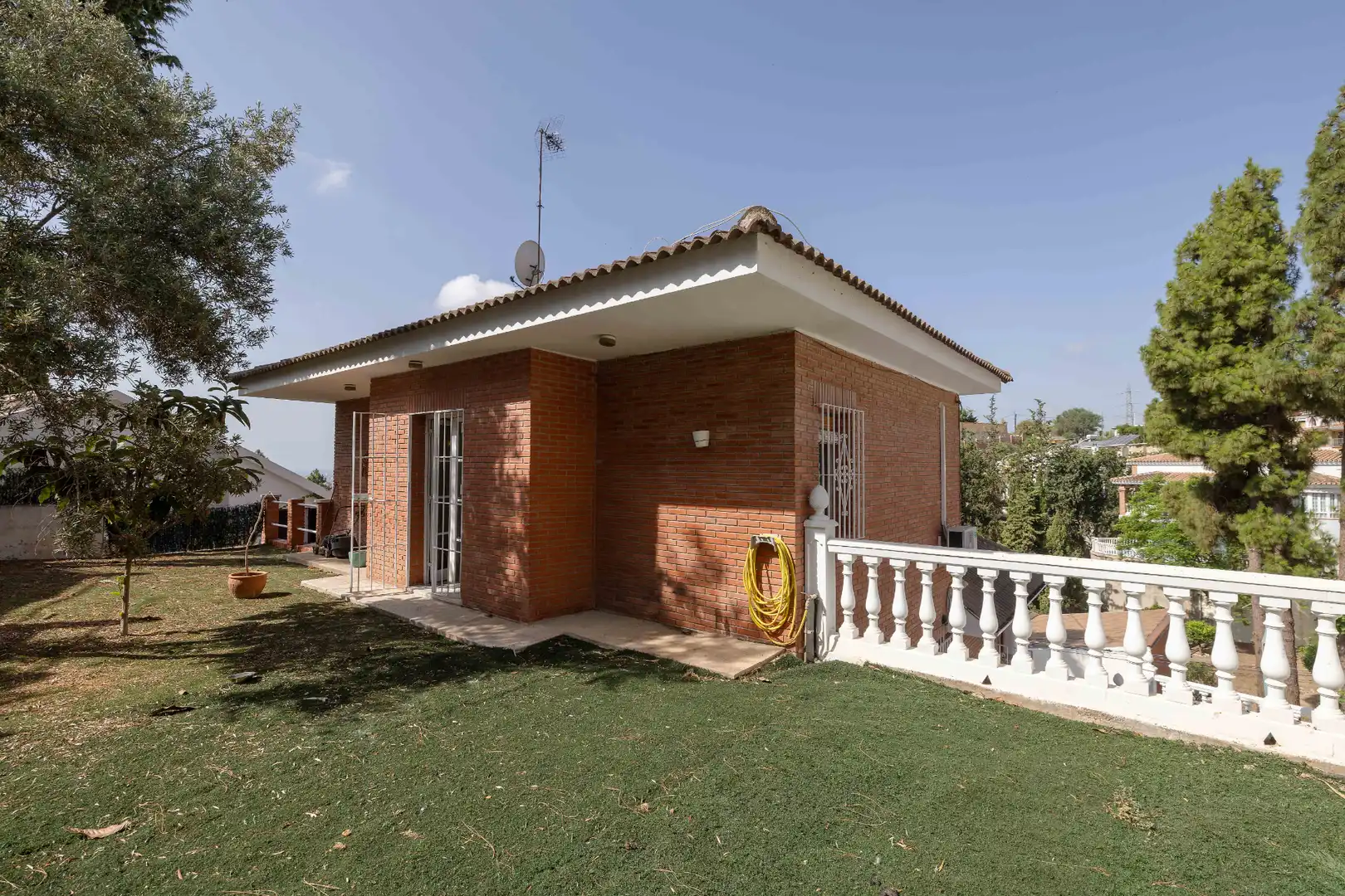 Exterior view of Houses for sale in Málaga  with Air Conditioner, Heating and Private garden
