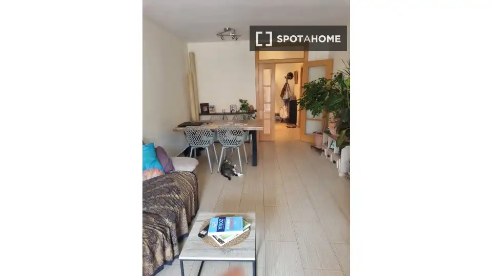 Bedroom of Flat for share in Vilassar de Mar  with Air Conditioner, Heating and Furnished