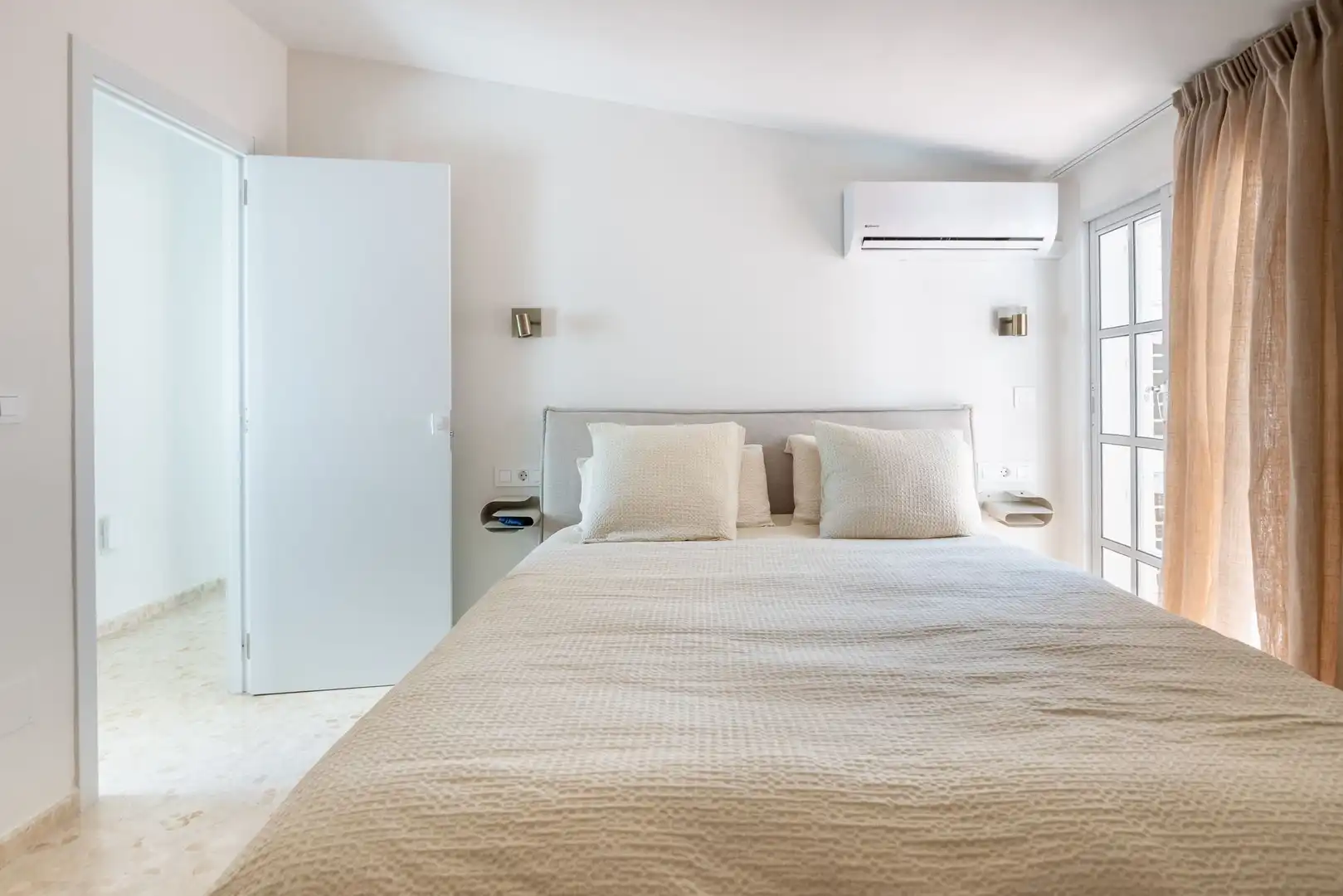 Bedroom of Attic for rent in Málaga  with Terrace and Furnished