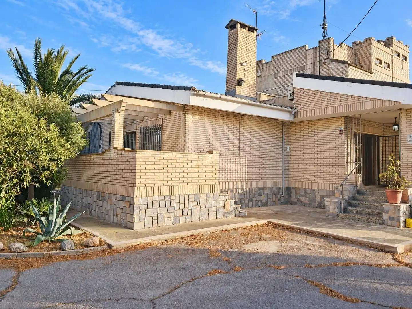 Chalet con terraza en venta en TORRE RUBIA - DS PERIN, imagen 4