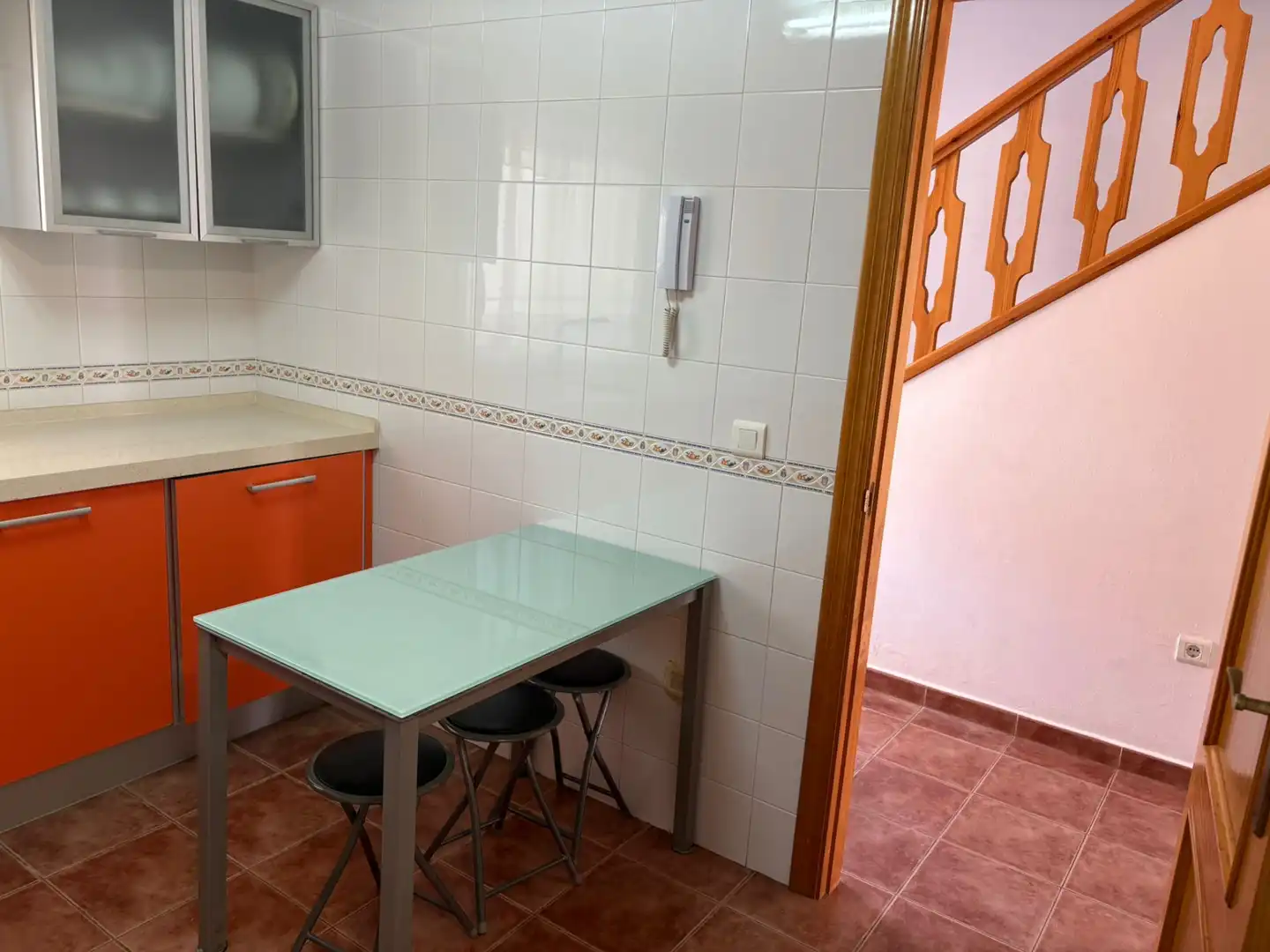 Cocina de Casa adosada de alquiler en Algeciras con Terraza, Amueblado y Horno