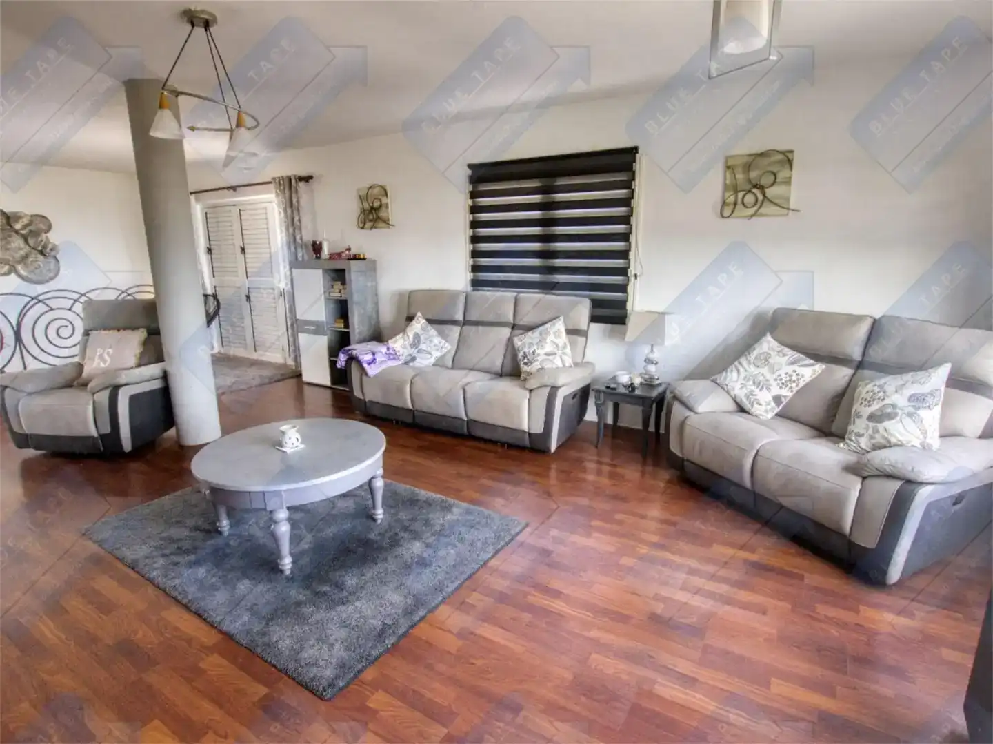 Sala d'estar de Pis en venda en San Bartolomé amb Aire condicionat, Jardí privat i Parquet
