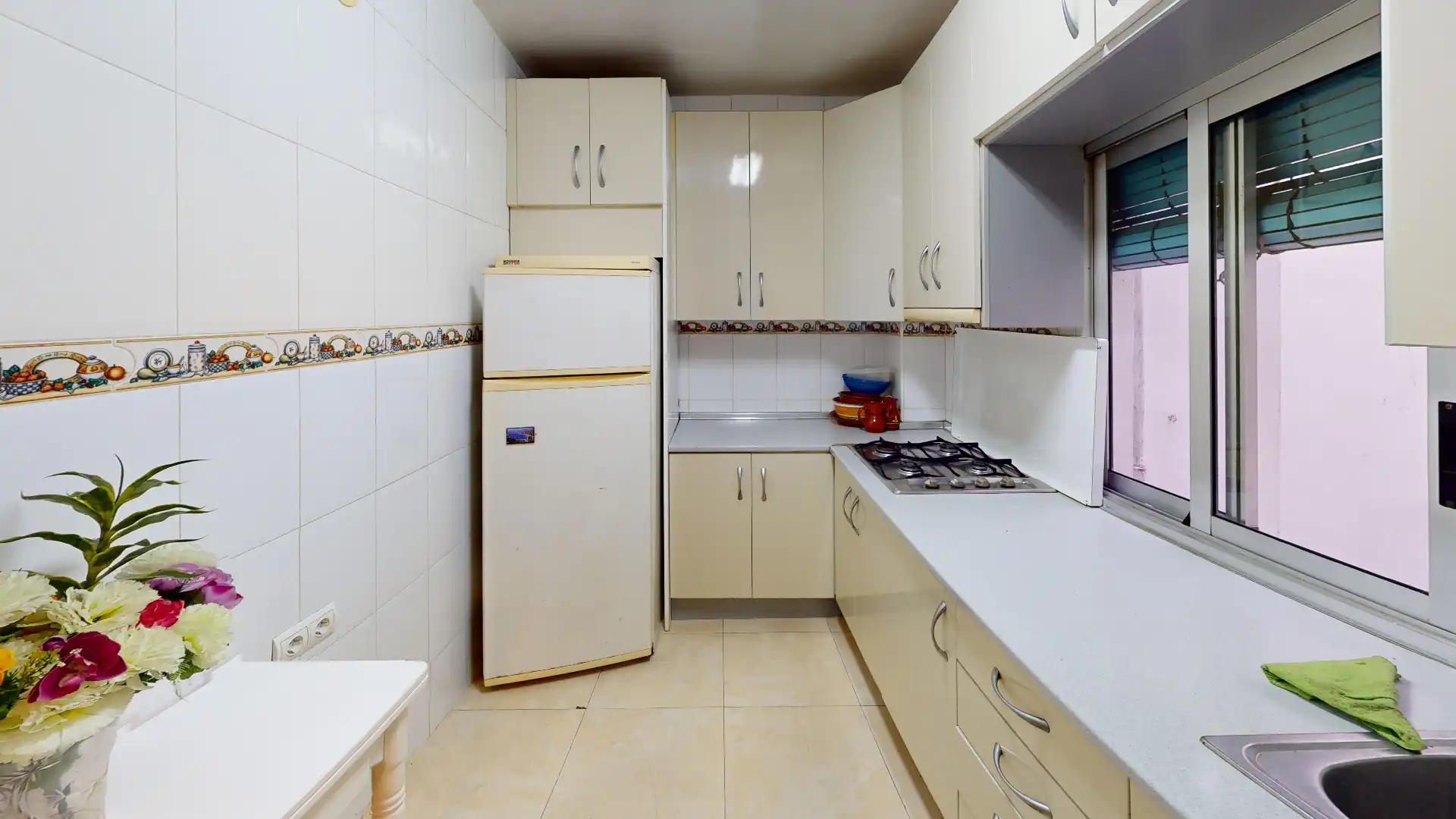 Kitchen of Flat for sale in Benidorm  with Furnished and Balcony