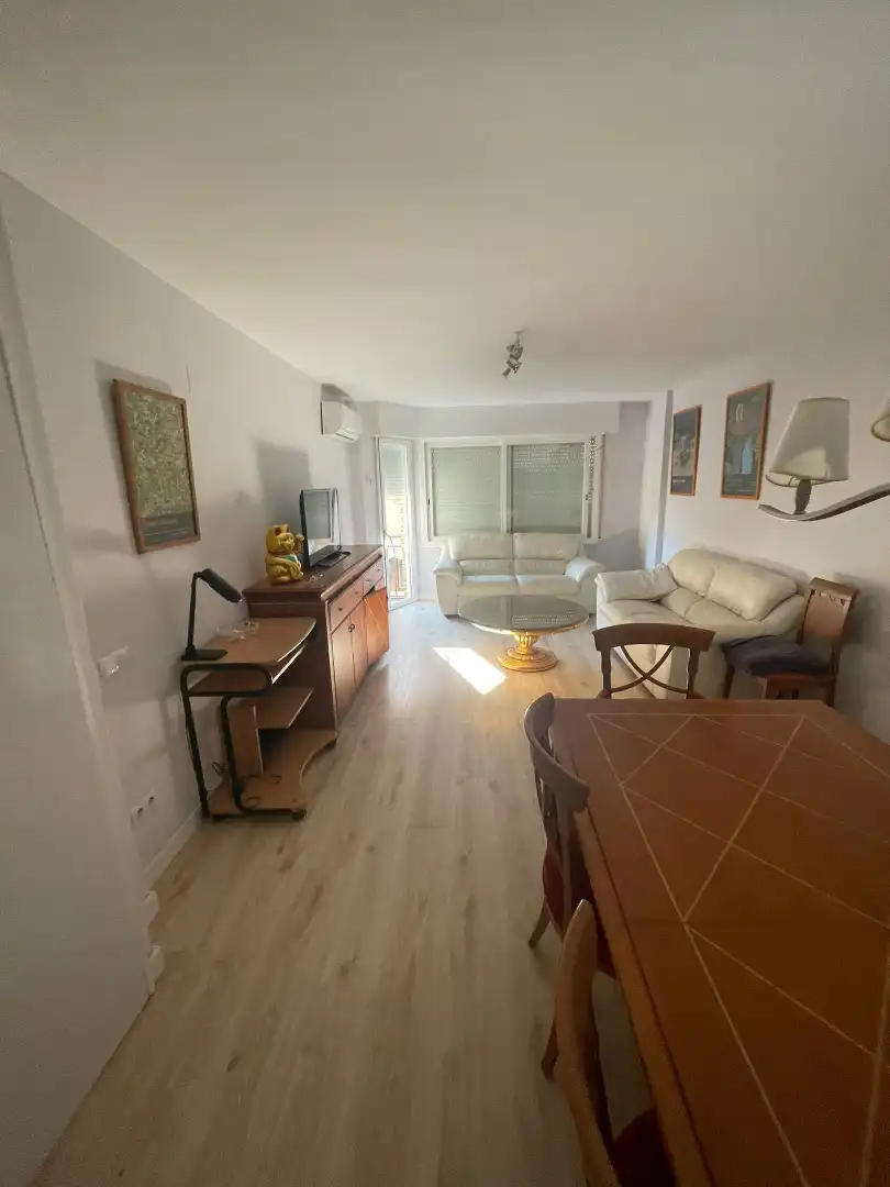 Sala de estar de Piso de alquiler en  Tarragona Capital con Aire acondicionado, Calefacción y Amueblado