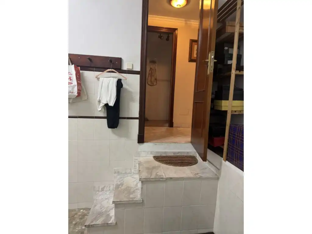 Badezimmer von Haus oder Chalet zum Verkauf in Algeciras mit Ofen und Waschmaschine