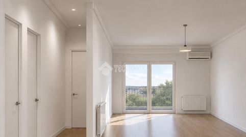 Foto 3 de Piso en venta en La Espinilla - Parque Blanco, Coslada