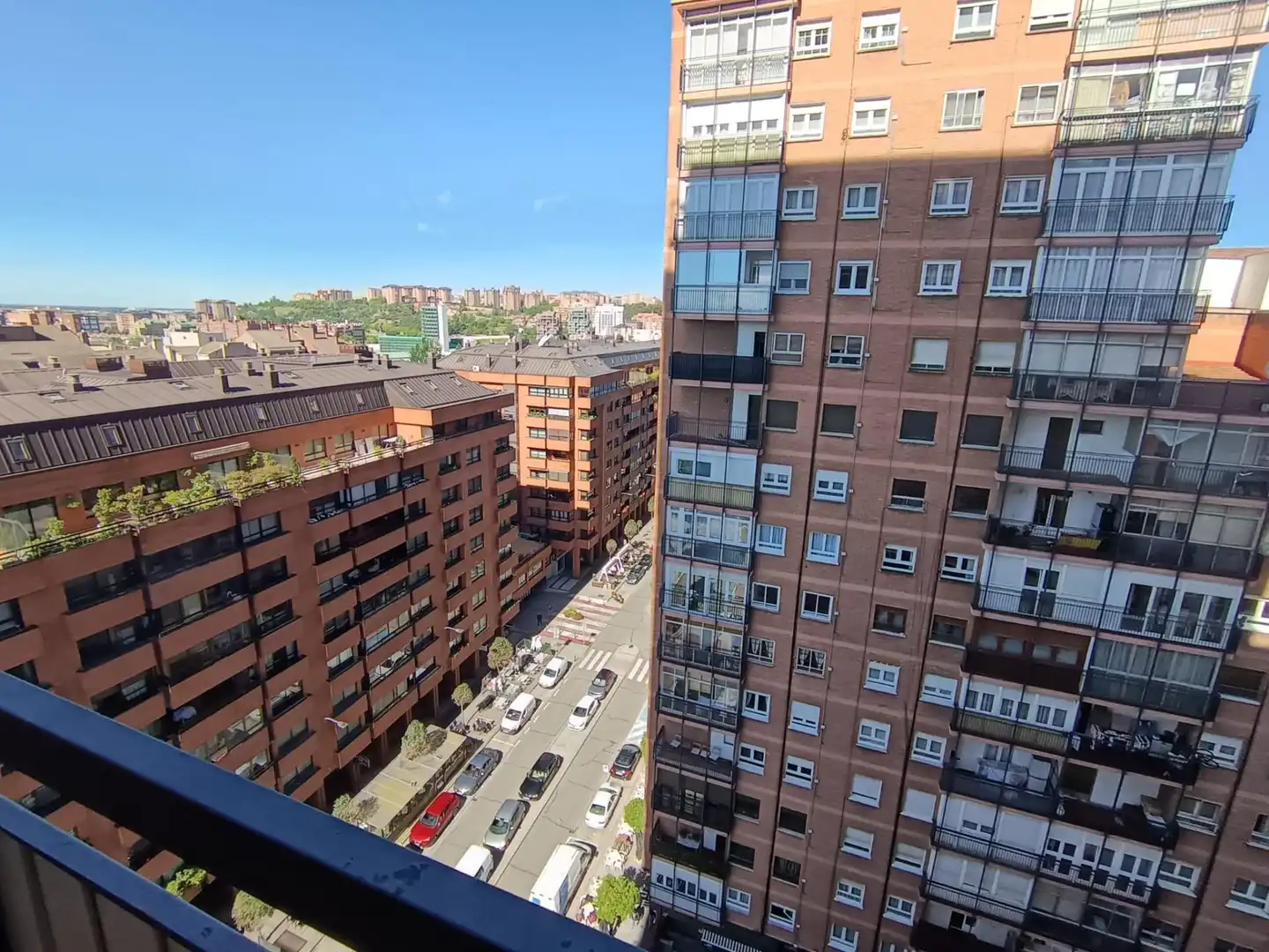 Vista exterior de Piso de alquiler en Valladolid con Calefacción, Parquet y Terraza