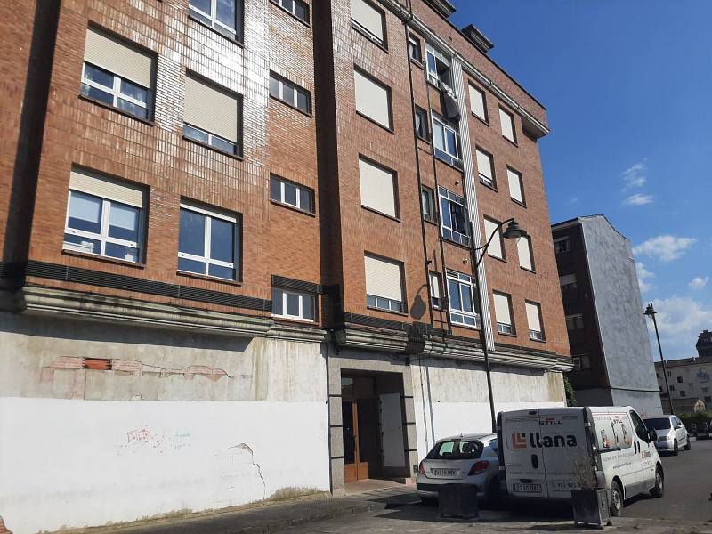 Vista exterior de Piso en venta en Siero con Calefacción y Terraza