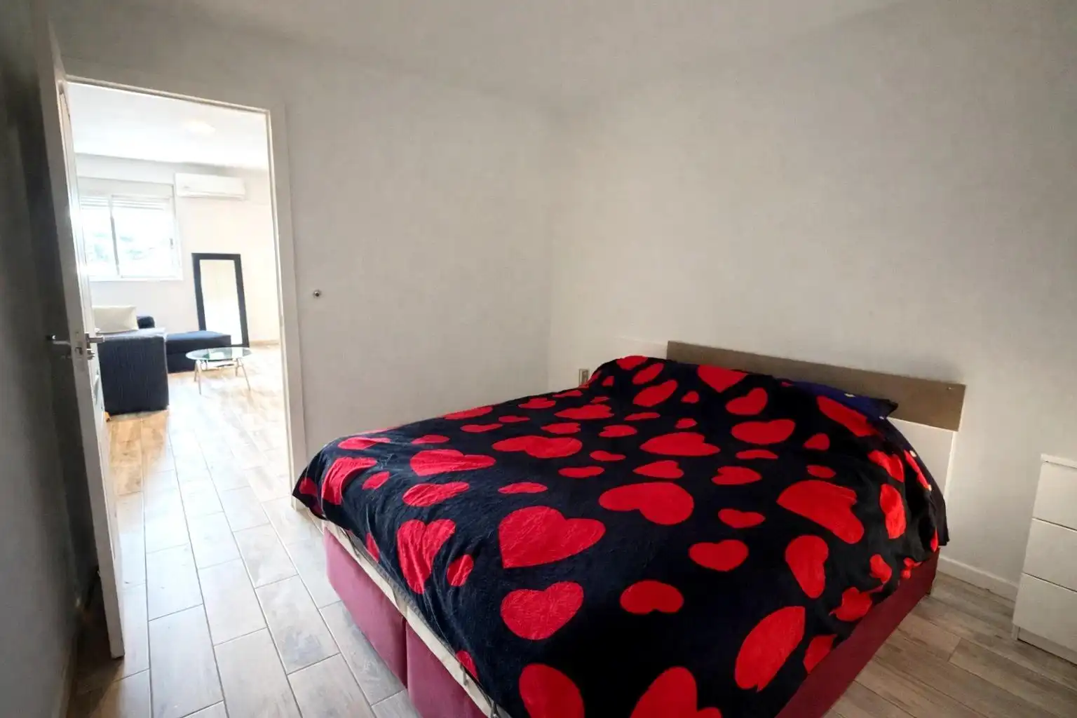Schlafzimmer von Fabrikhallen zum Verkauf in Sagunto / Sagunt