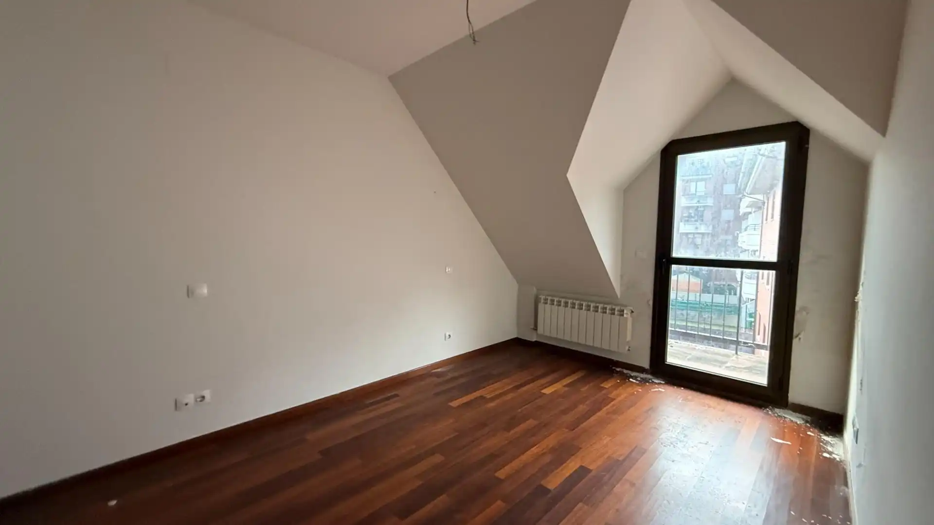 Schlafzimmer von Gebäude zum Verkauf in Limpias