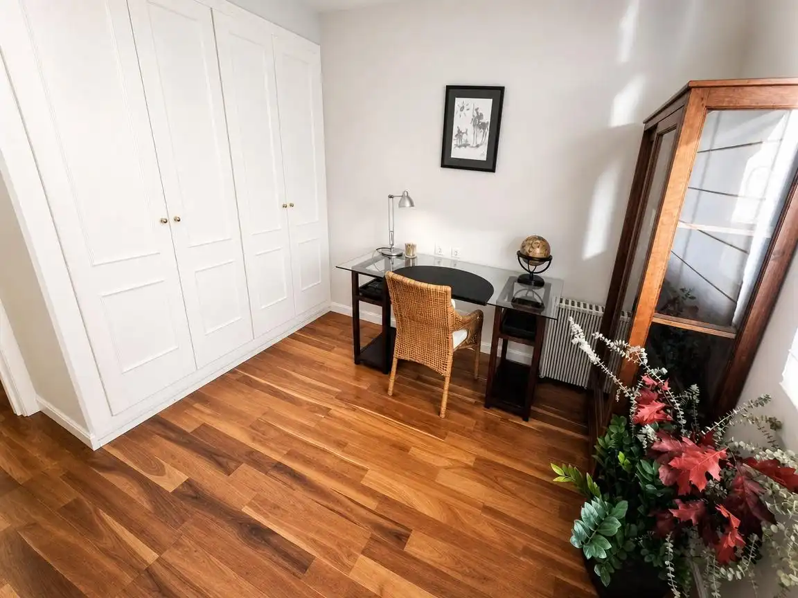 Schlafzimmer von Wohnung zur Miete in Alicante / Alacant mit Parkett und Möbliert