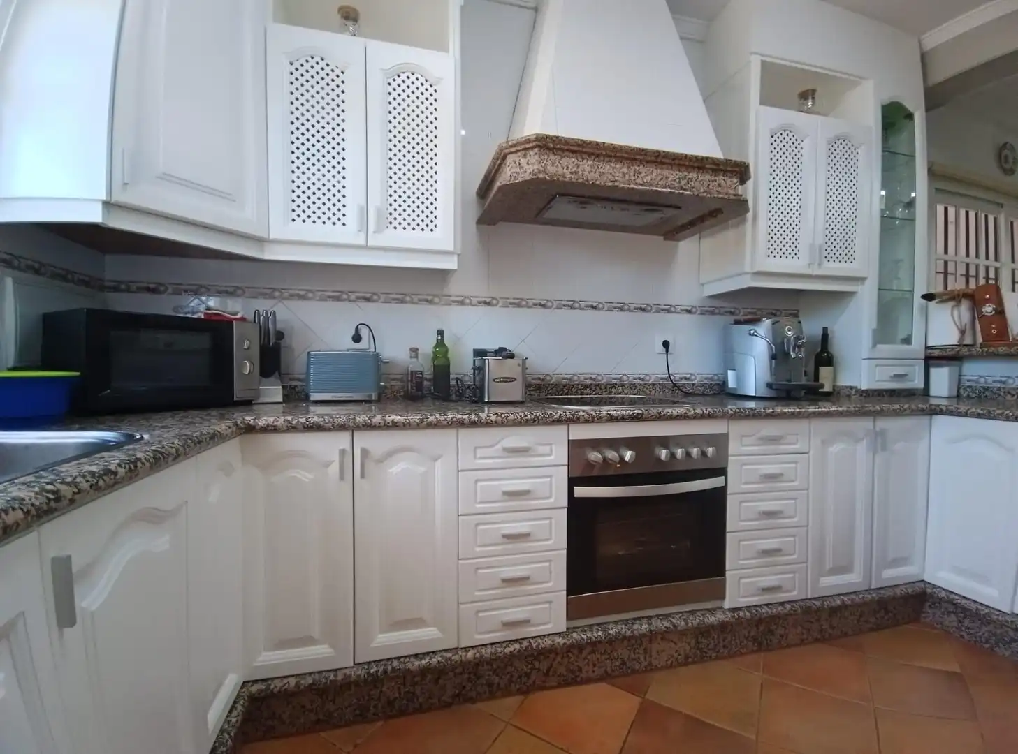 Cocina de Casa o chalet en venta en Chiclana de la Frontera con Jardín privado