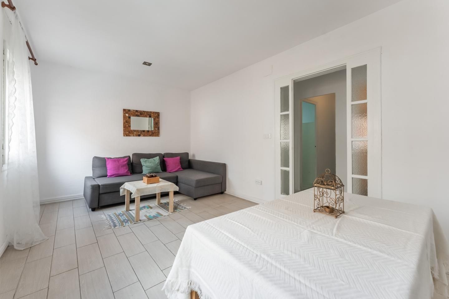 Flat for sale in Col.legis Nous