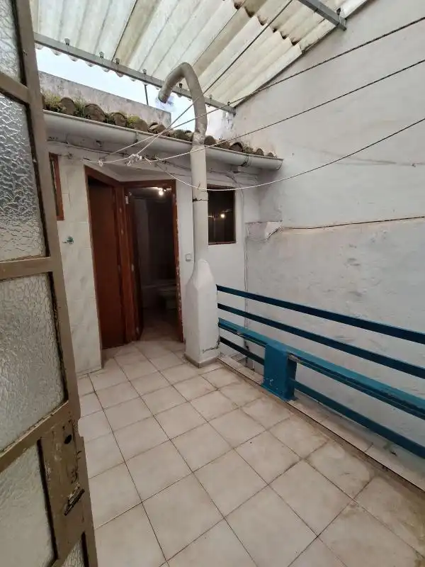 Casa aparellada amb terrassa en venda a Pego, imagen 15