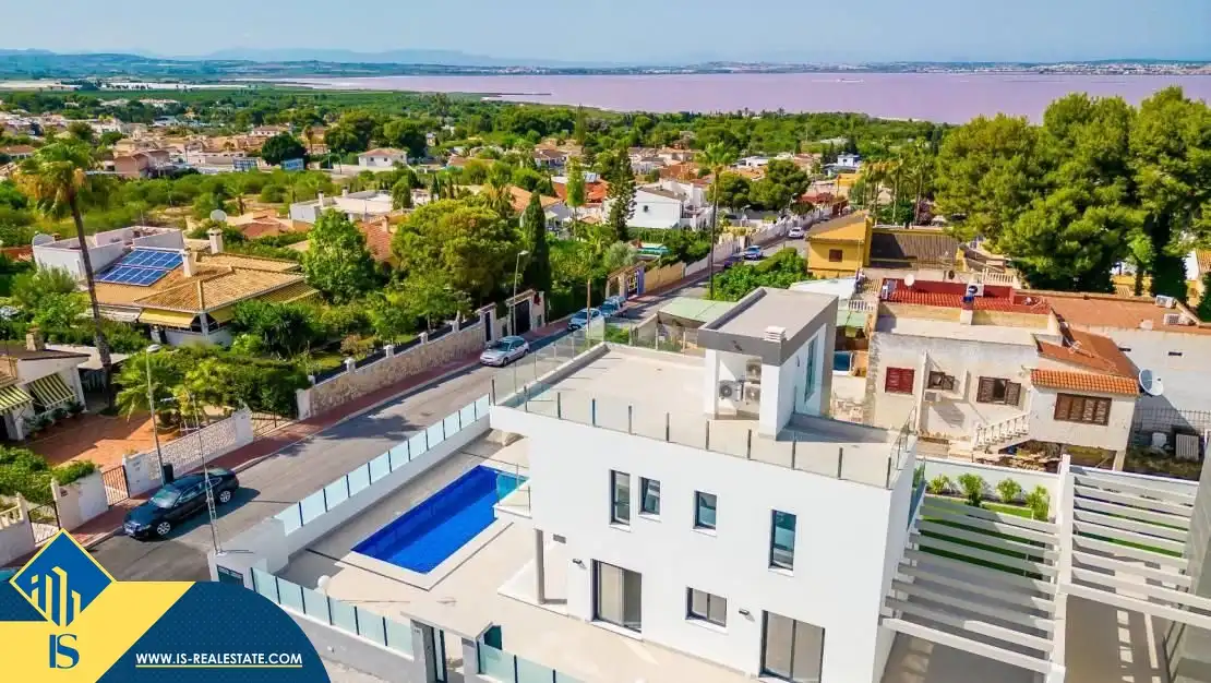 Xalet amb piscina en venda a Los Balcones - Los Altos, imagen 2
