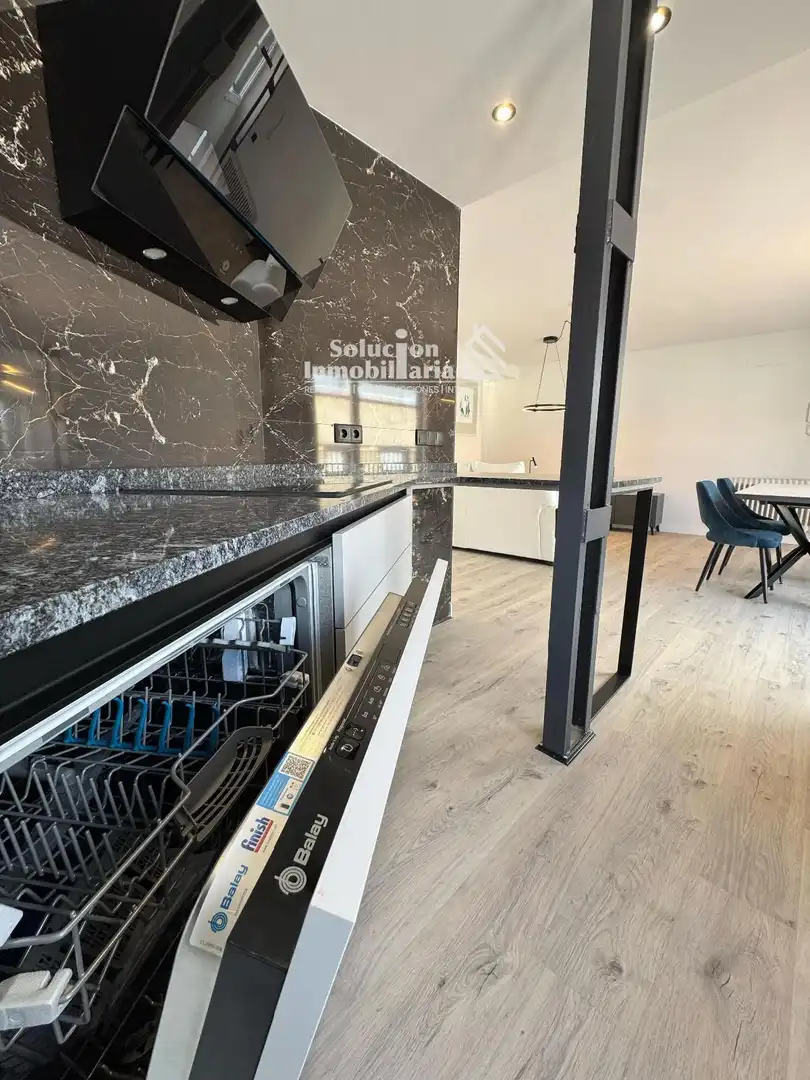 Cocina de Ático en venta en Salamanca con Calefacción y Terraza
