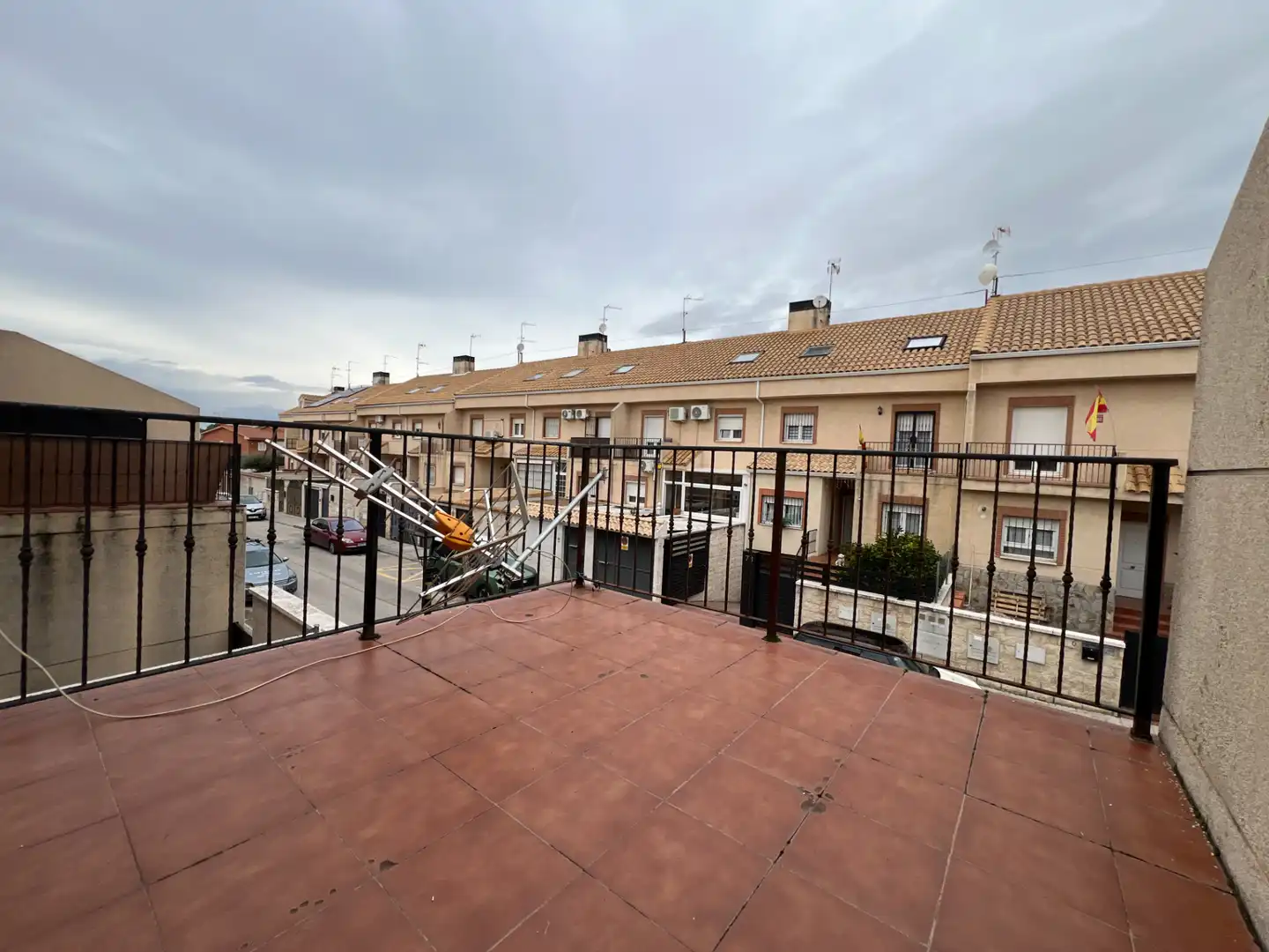 Vista exterior de Casa o chalet en venta en Seseña con Calefacción, Jardín privado y Terraza