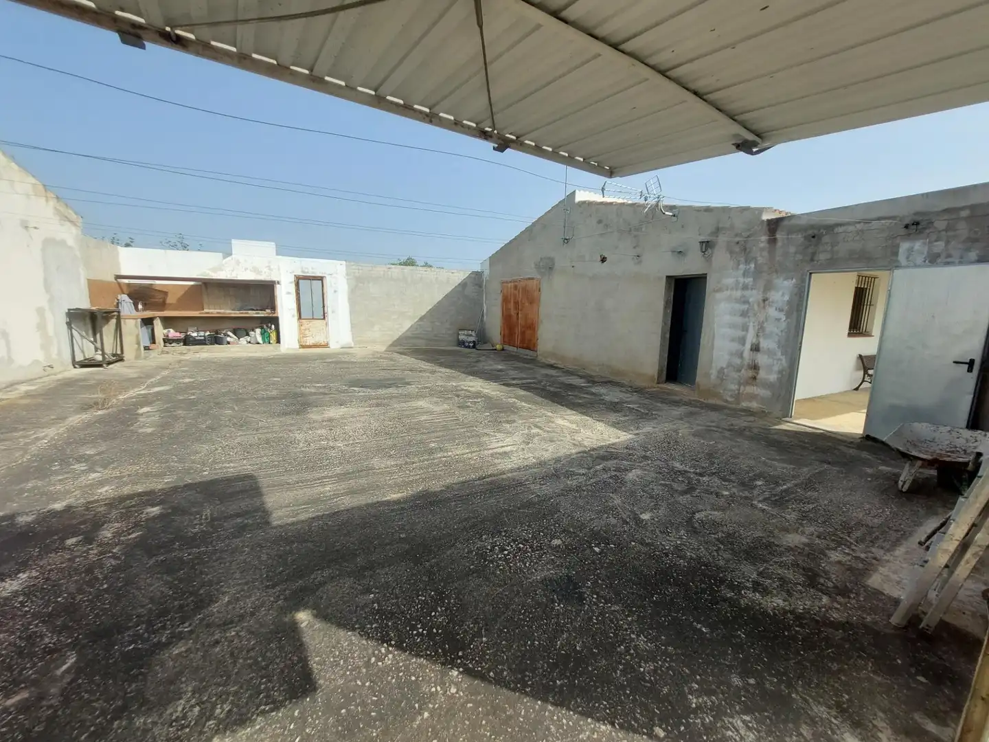 Vista exterior de Finca rústica en venda en L'Ametlla de Mar  amb Terrassa i Moblat