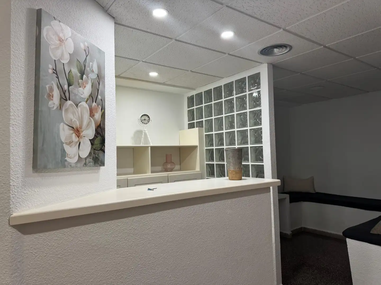 Office space with lift for sale in Carrer Poeta Miguel Hernandez 9