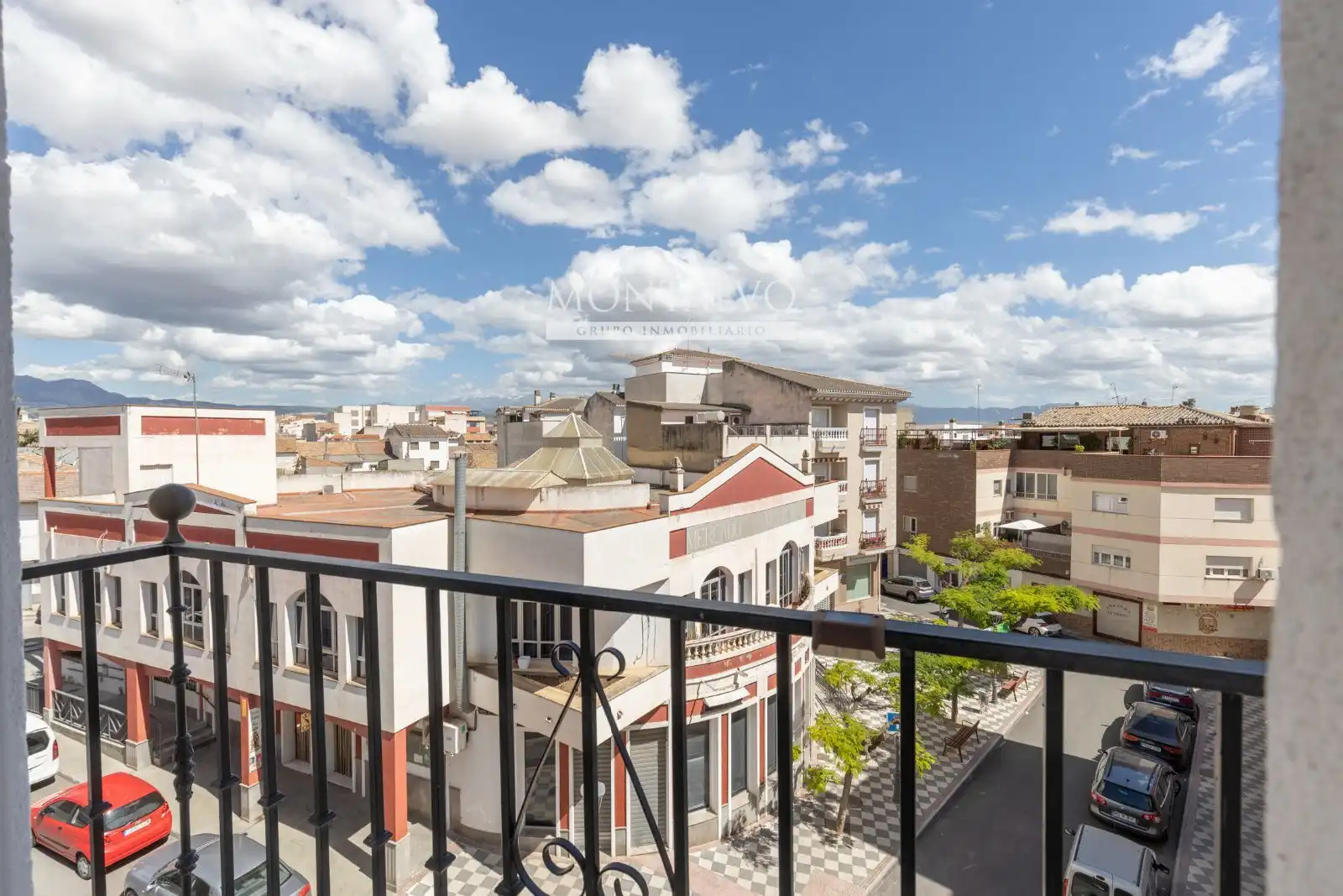 Vista exterior de Ático en venta en Atarfe con Aire acondicionado, Calefacción y Terraza