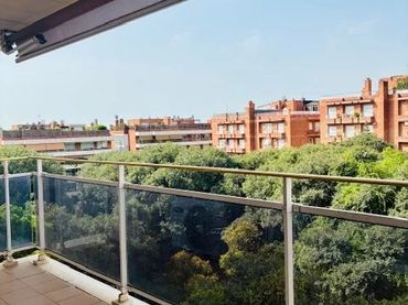 Flat with lift for sale in Sarrià - Sant Gervasi