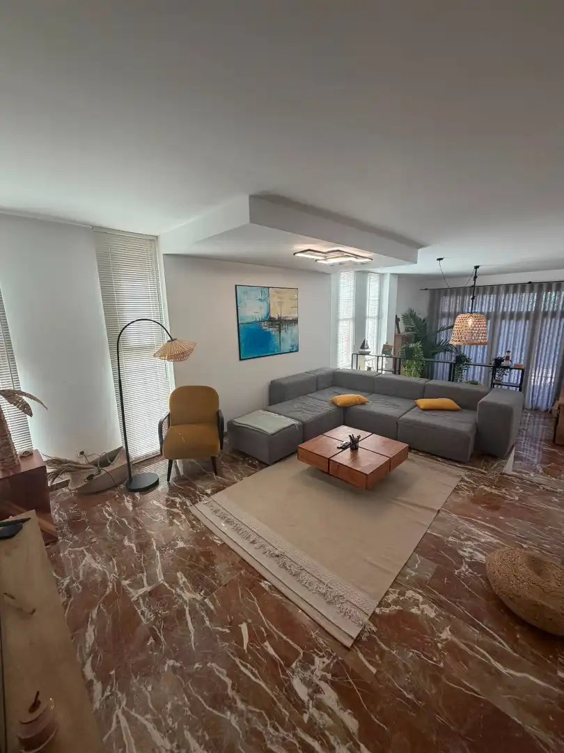 Villa con terrazza in vendita a Avinguda Albufereta