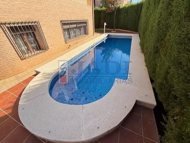 Chalet con piscina en venta en Valdepeñas, imagen 53