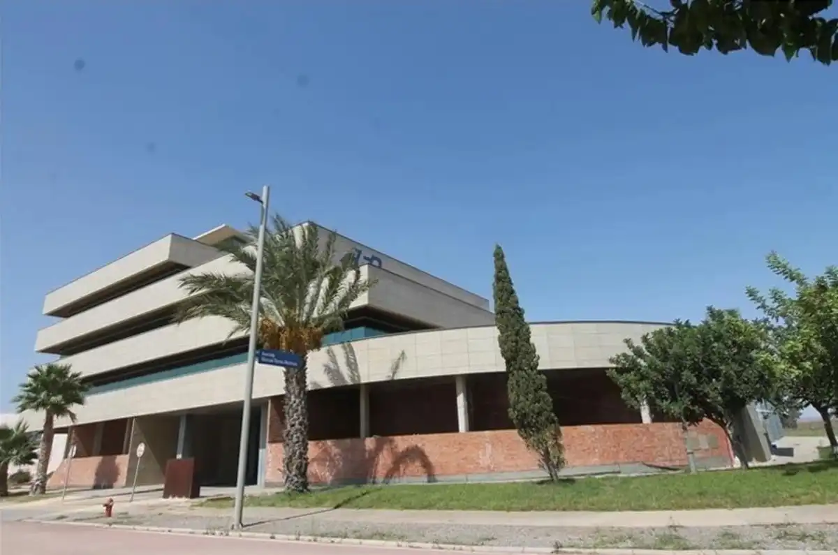 Local comercial en venda a Calle 1 P.P.los Leones, imagen 5