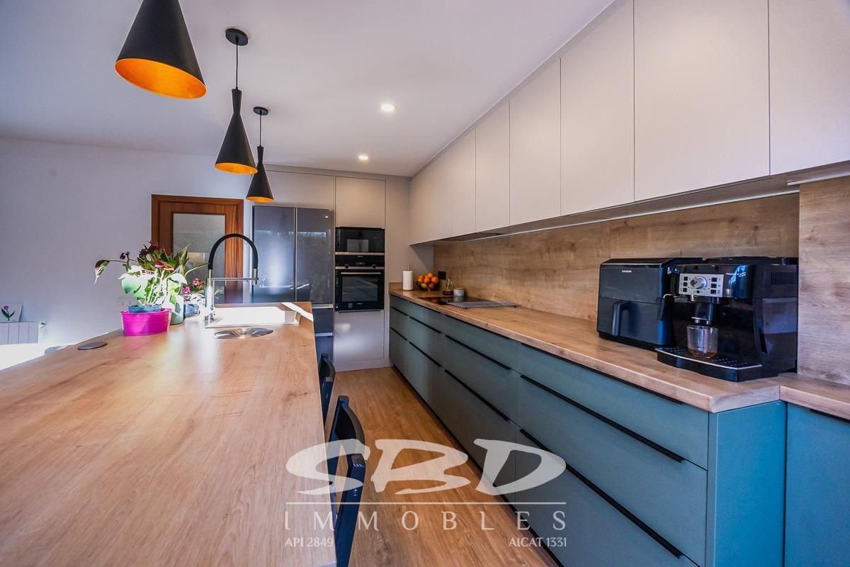 Cuina de Pis en venda en Sant Quirze del Vallès amb Parquet i Terrassa