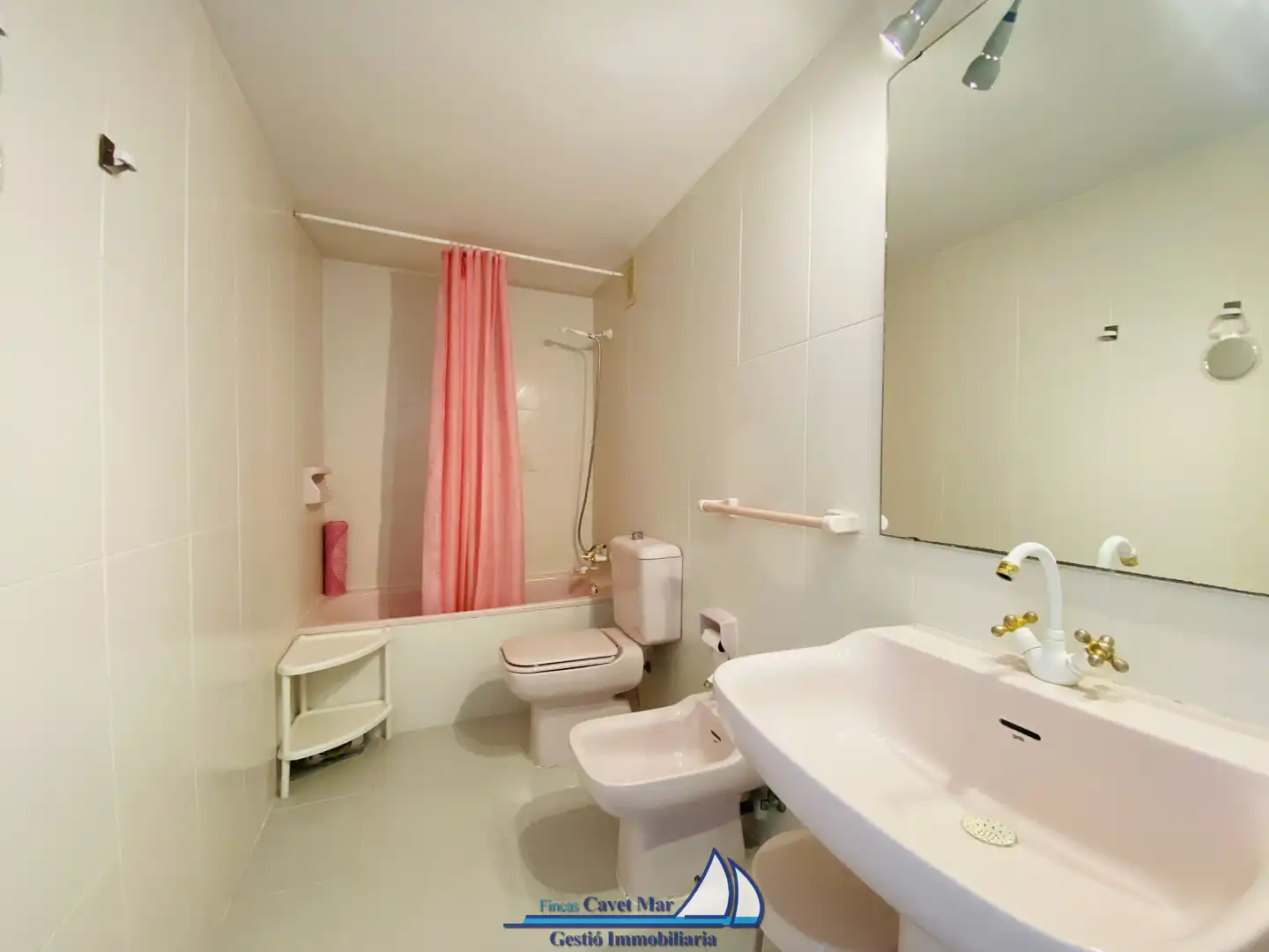 Bathroom of Attic for sale in Cambrils  with Air Conditioner, Heating and Terrace