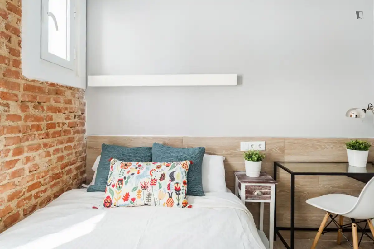 Habitació a Embajadores - Lavapiés
