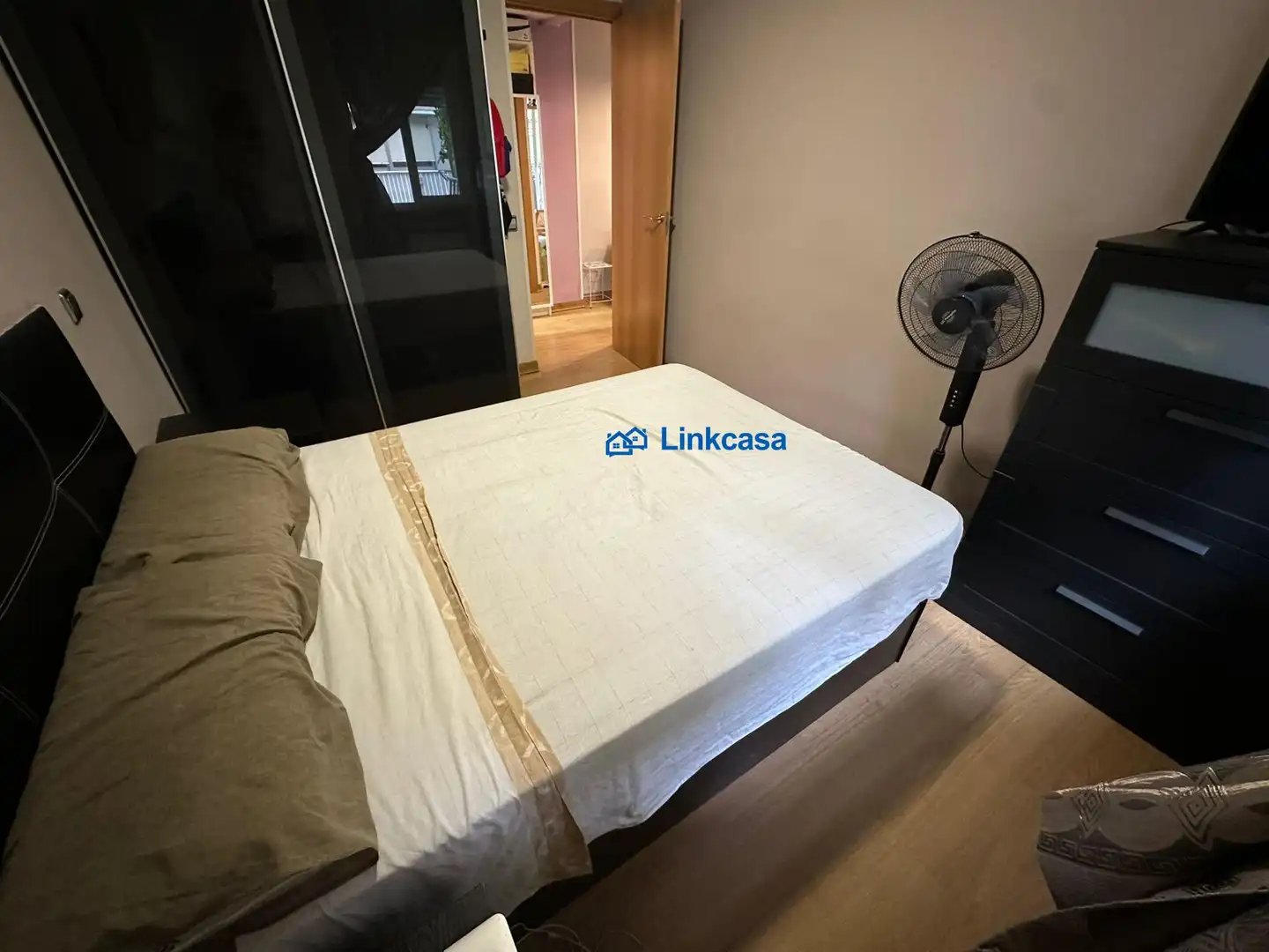 Dormitori de Pis en venda en Madrid amb Calefacció i Terrassa
