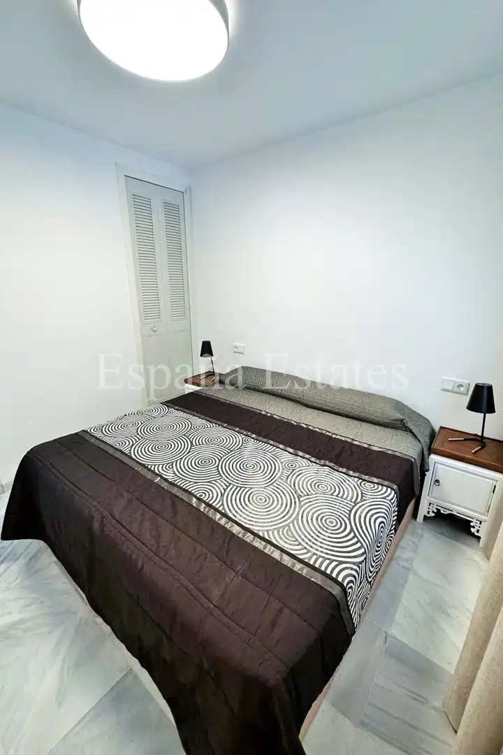 Dormitori de Apartament en venda en Torrox amb Aire condicionat, Calefacció i Terrassa